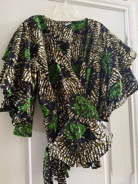 Black & Green Floral Wrap Top - Women